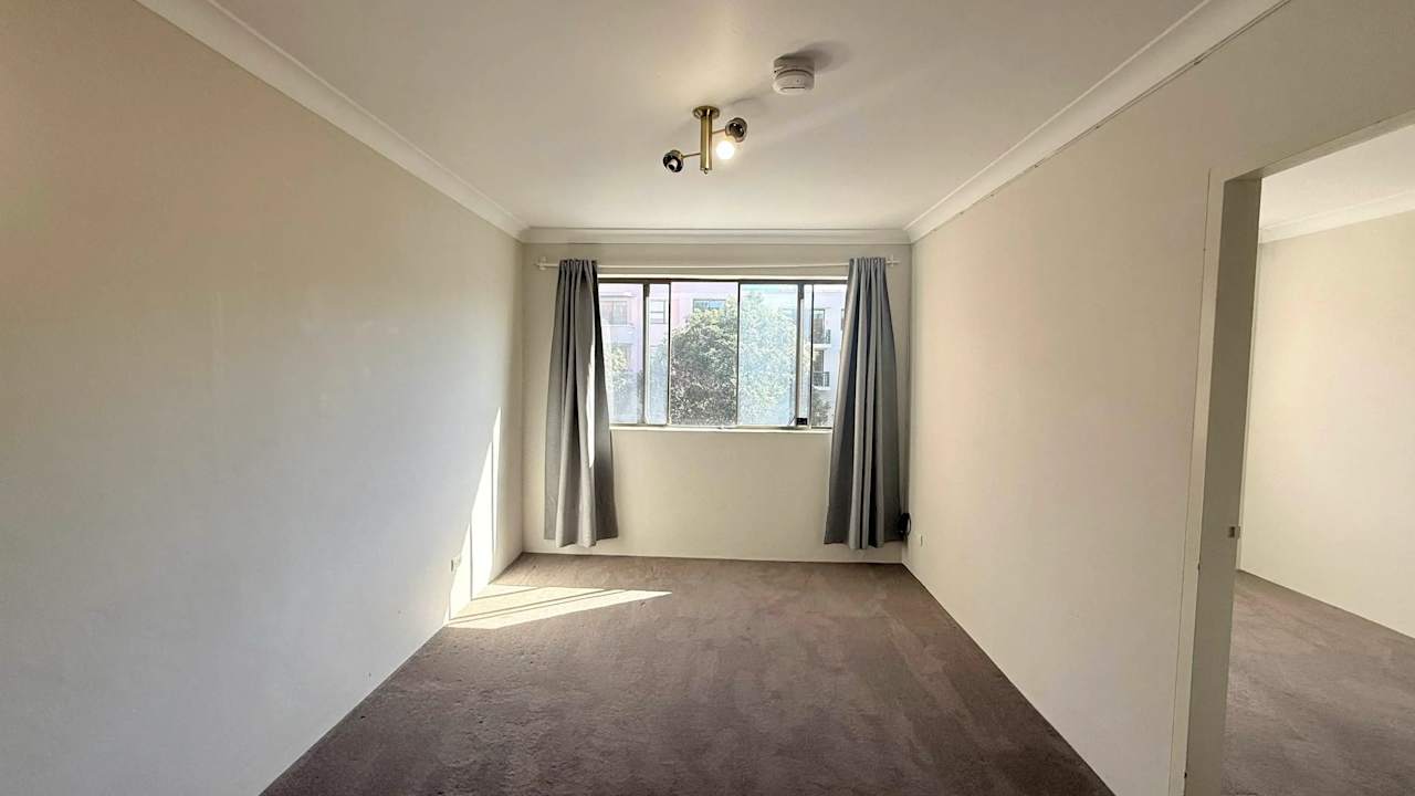 Whole property with 2 rooms for rent