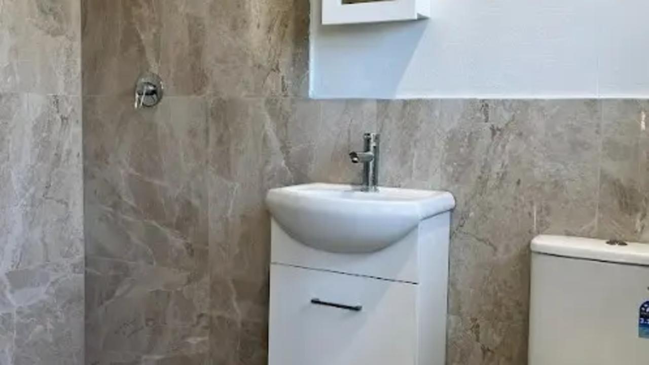 Whole property with 2 rooms for rent
