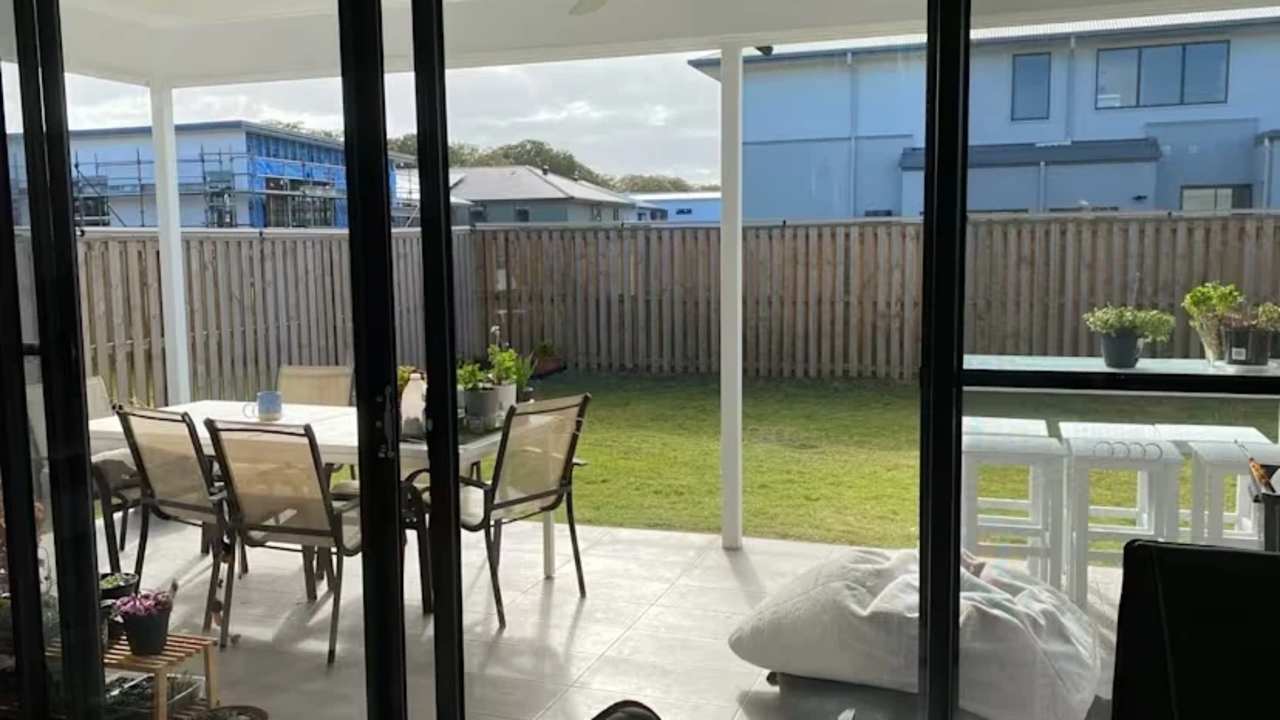 Unfurnished room in a share house