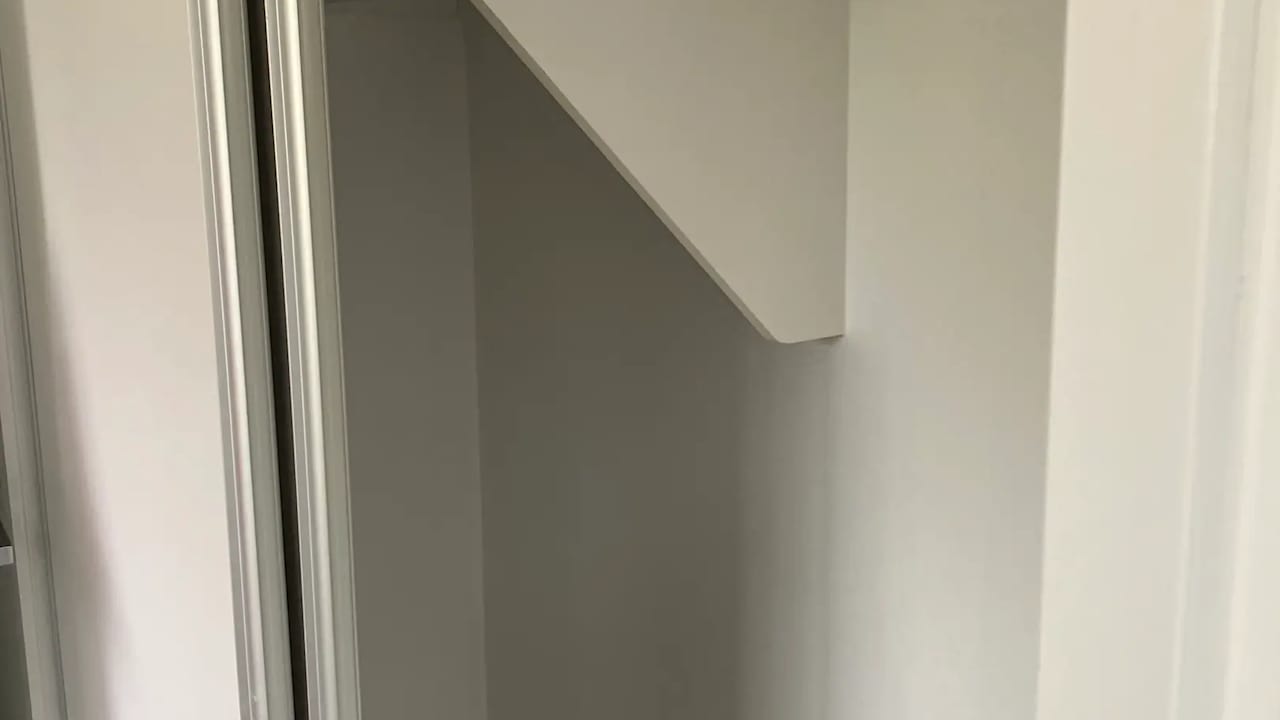 Unfurnished room in a share house