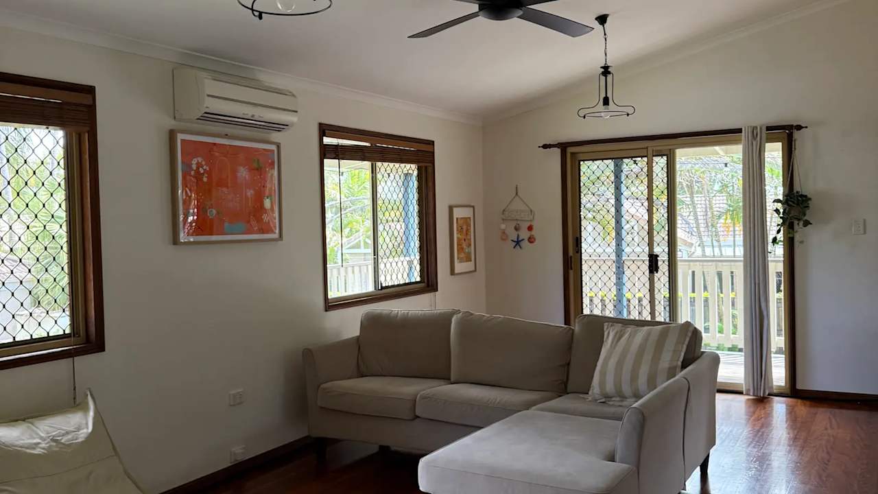 Unfurnished room with own bathroom