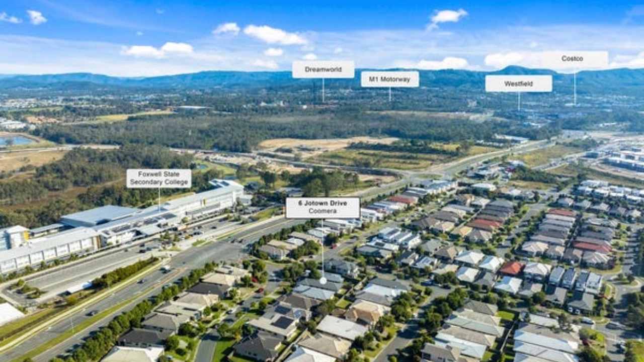 Unfurnished room with own bathroom