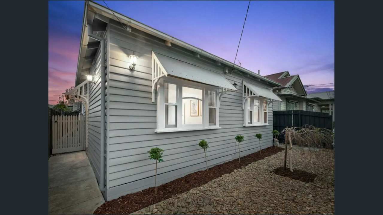 Whole property with 3 rooms for rent