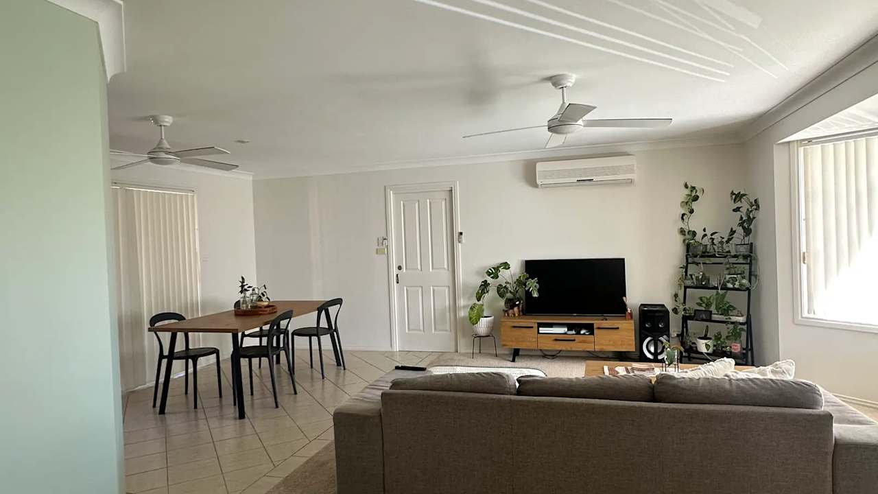 Unfurnished room with own bathroom