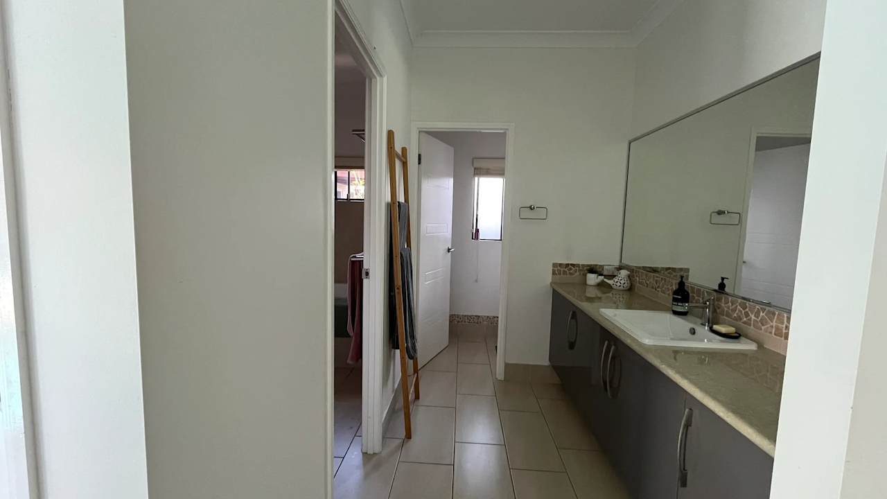 Furnished room with own bathroom