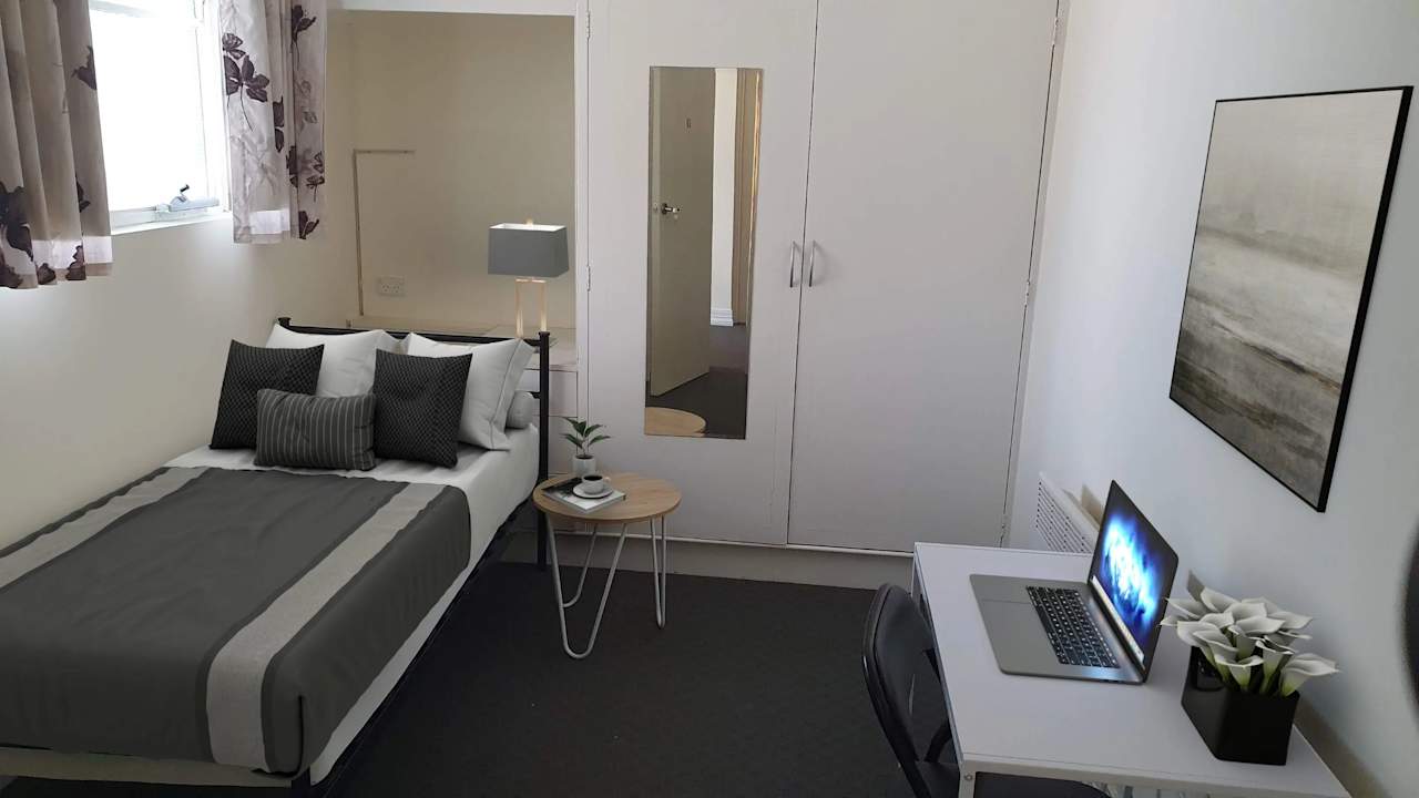 Furnished room in a share house