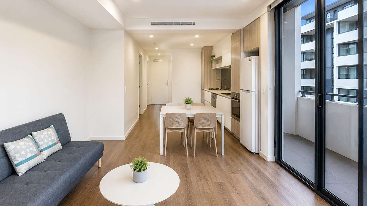 Whole property with 2 rooms for rent