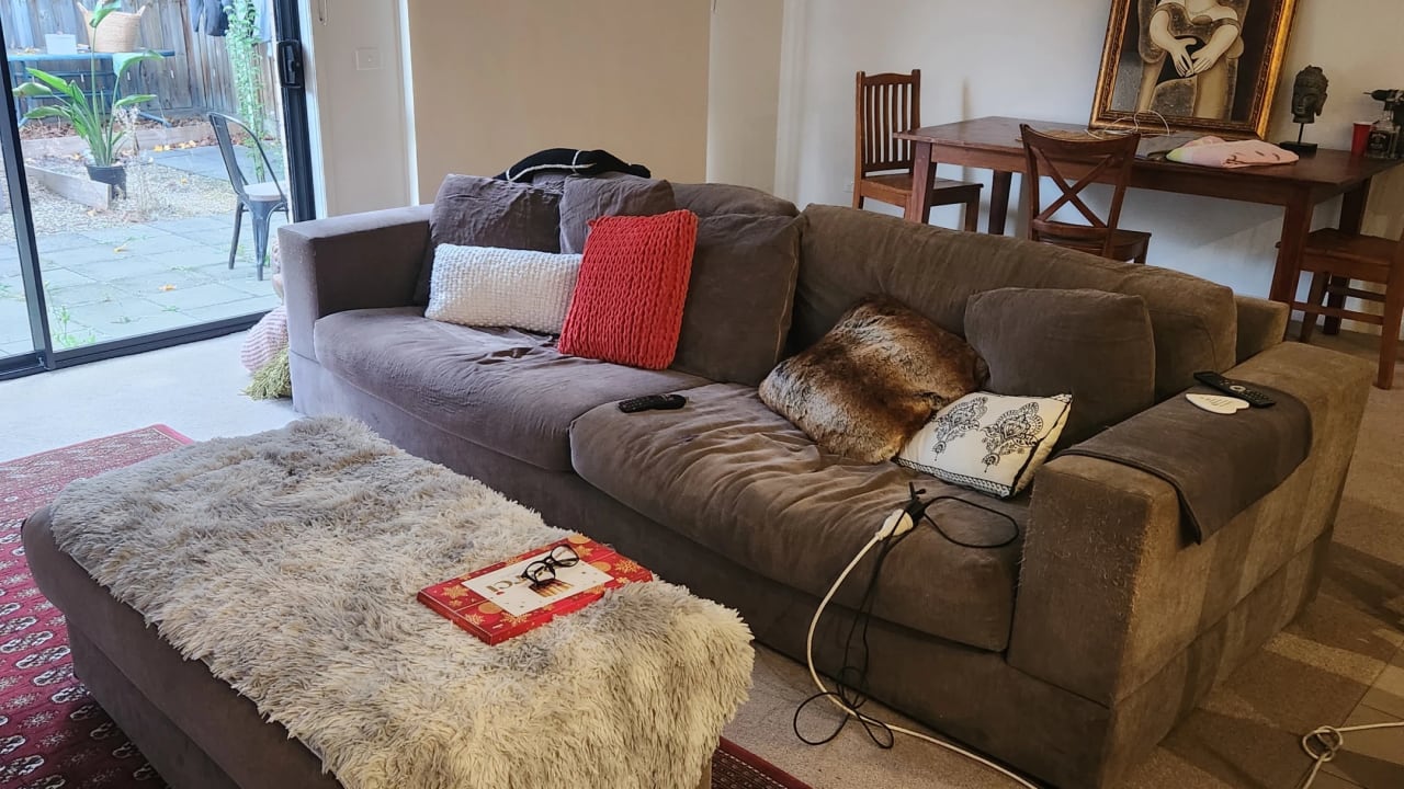 Room in a share house