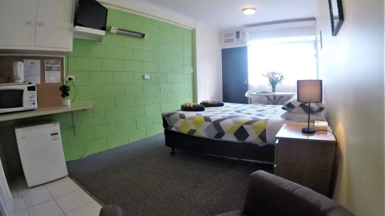 Furnished room with ensuite in a share house