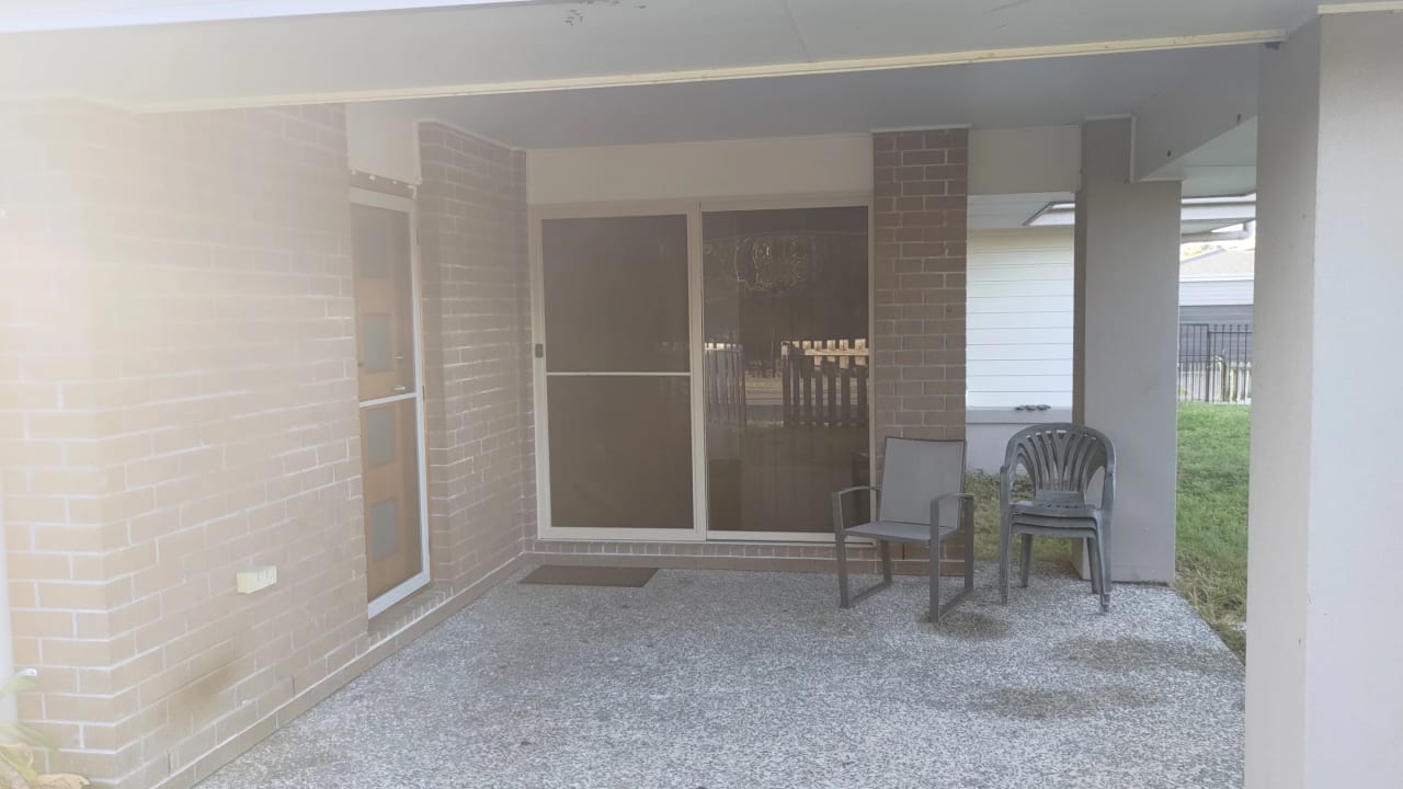 Whole property with 3 rooms for rent