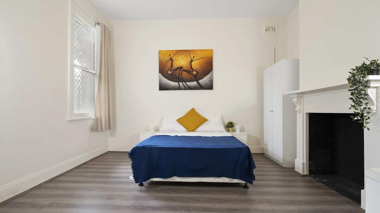 Furnished room with own bathroom