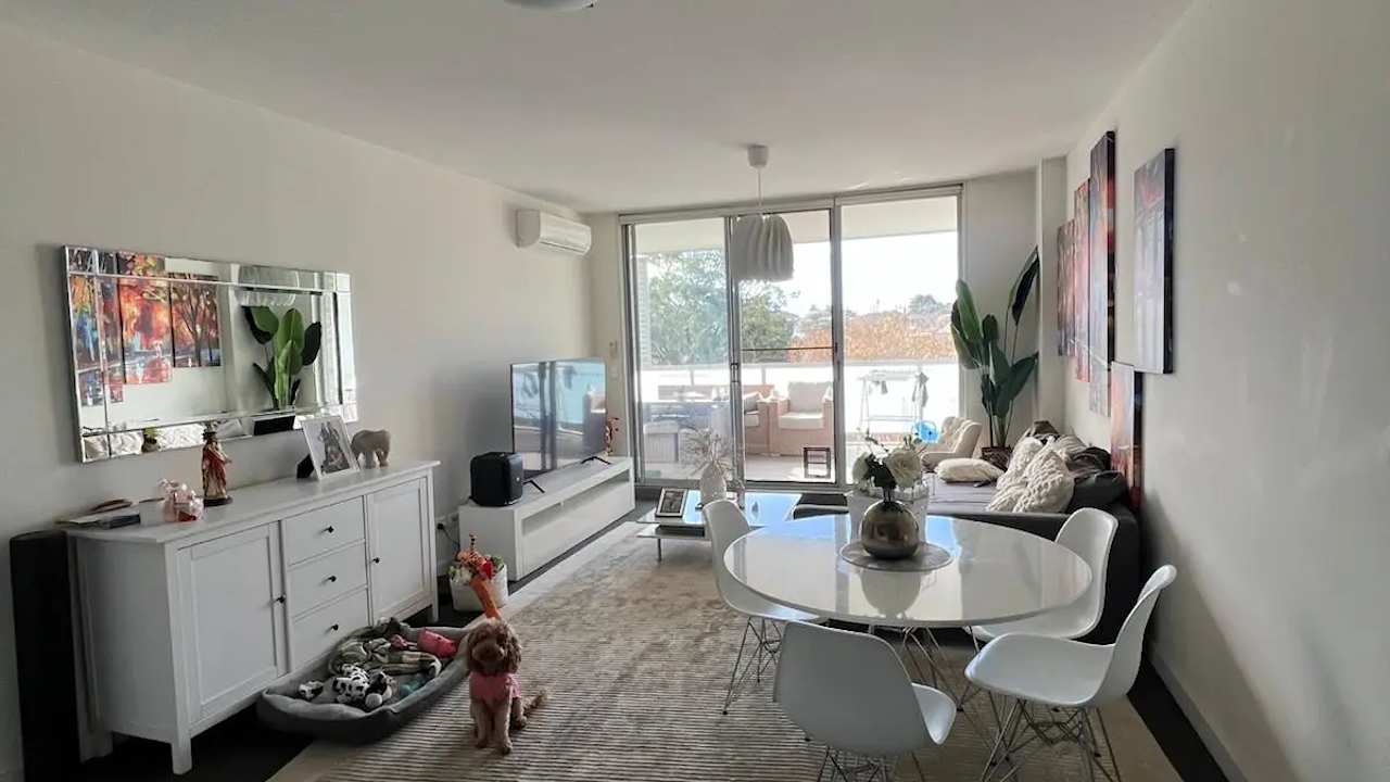 Furnished room with own bathroom