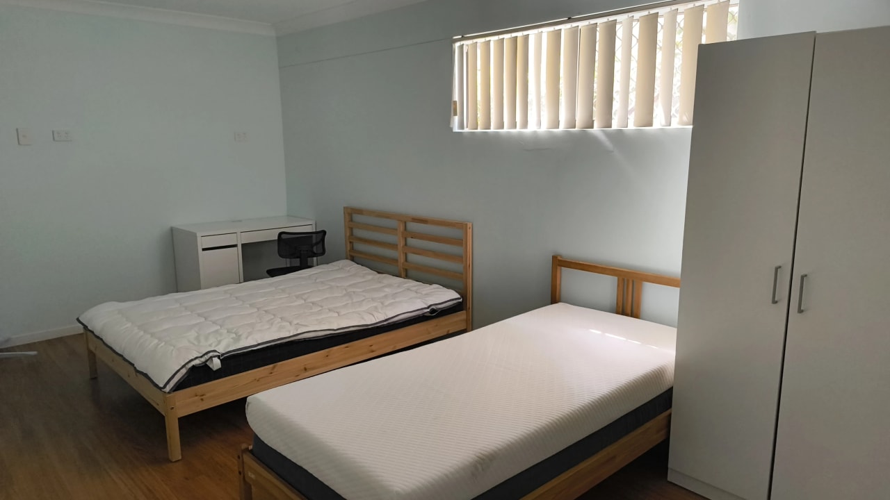 Furnished room in a share house