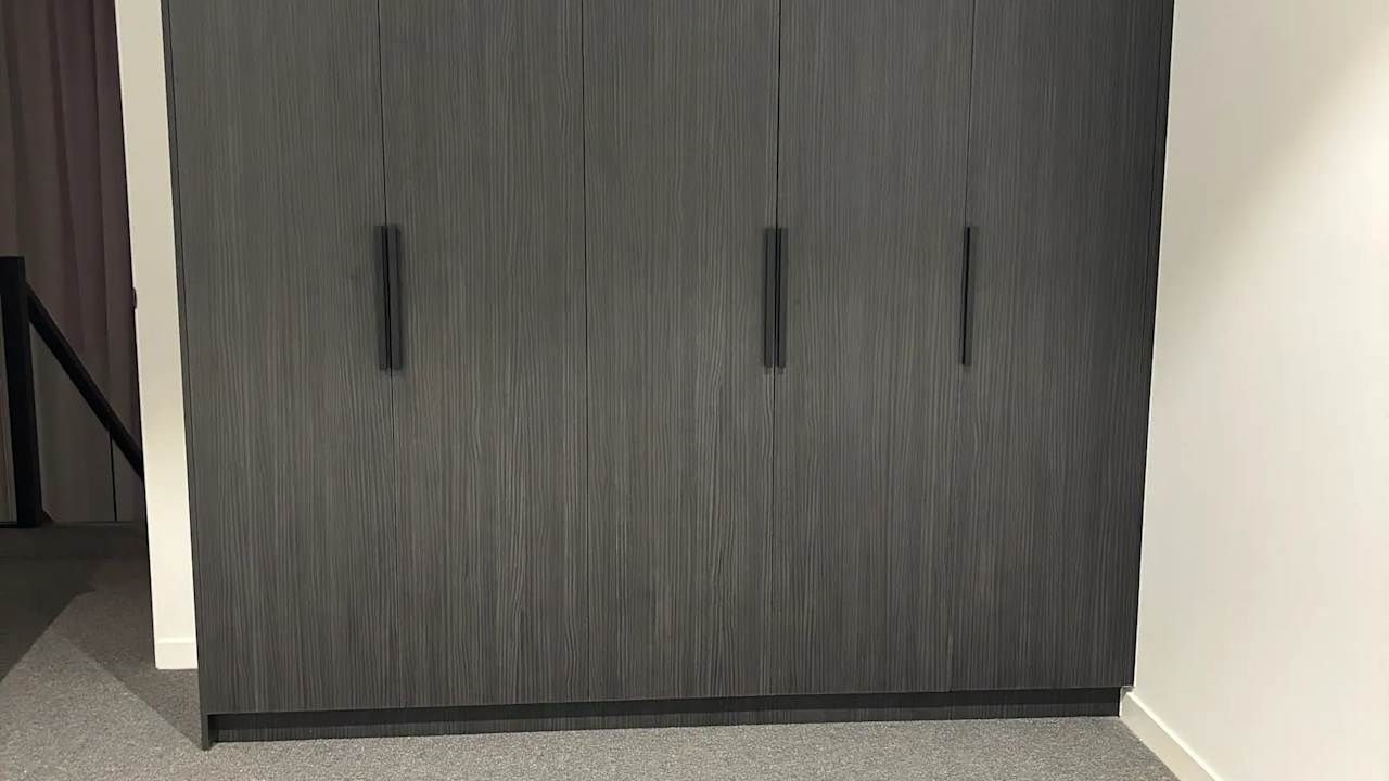 Unfurnished room with own bathroom