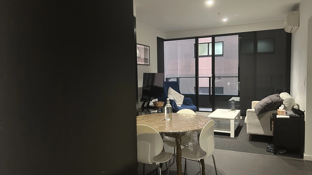 Furnished room in a flatshare