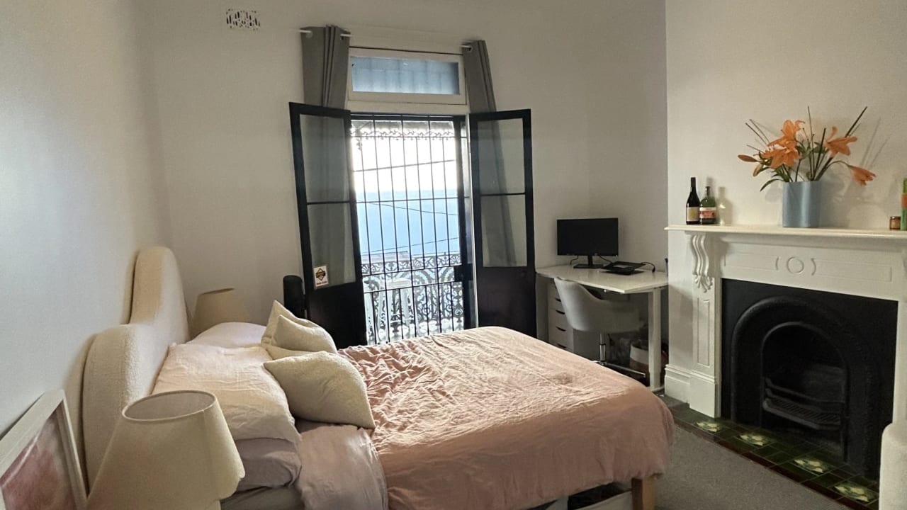 Unfurnished room in a share house