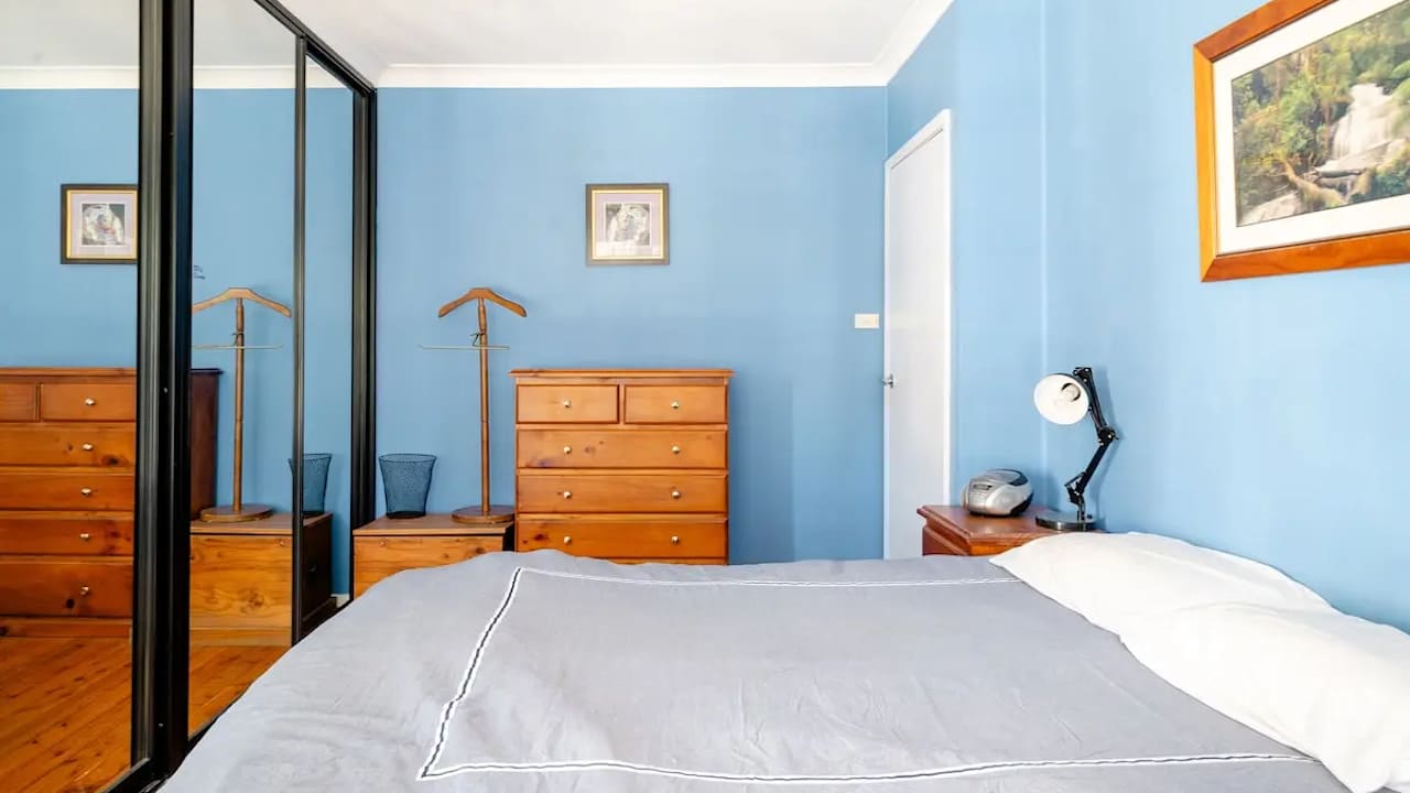 Whole property with 2 rooms for rent