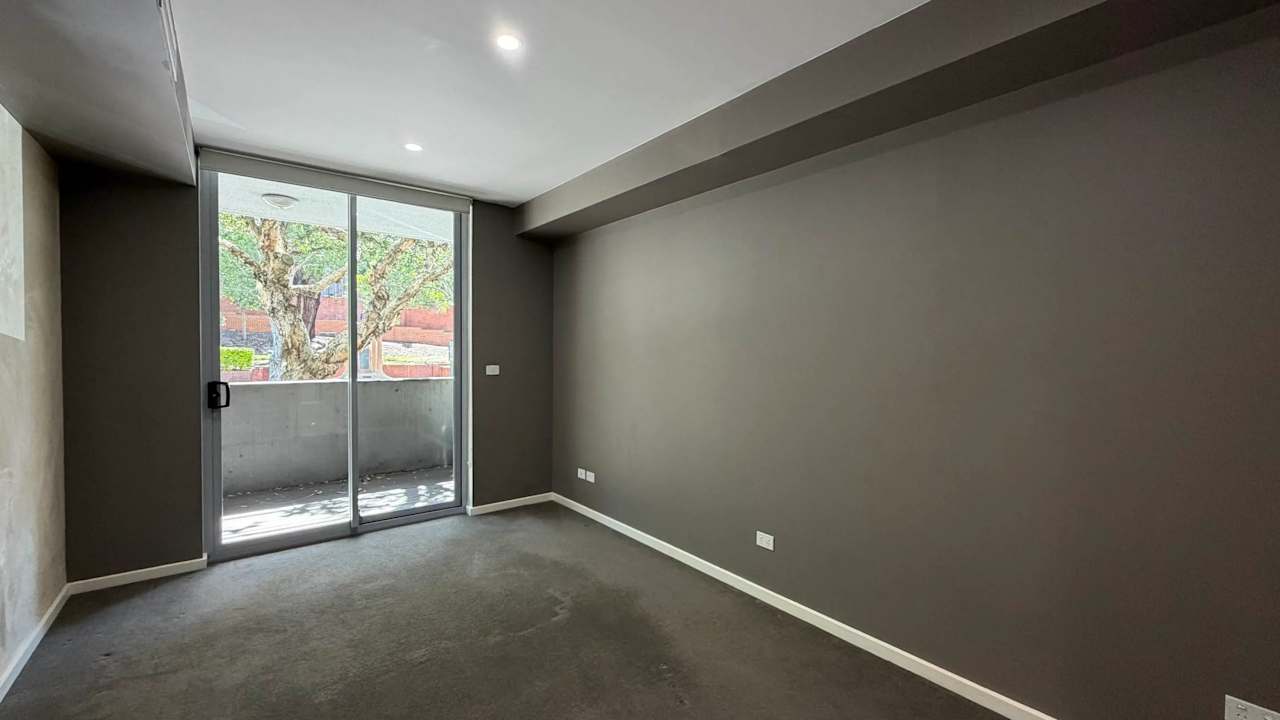 Whole property with 2 rooms for rent