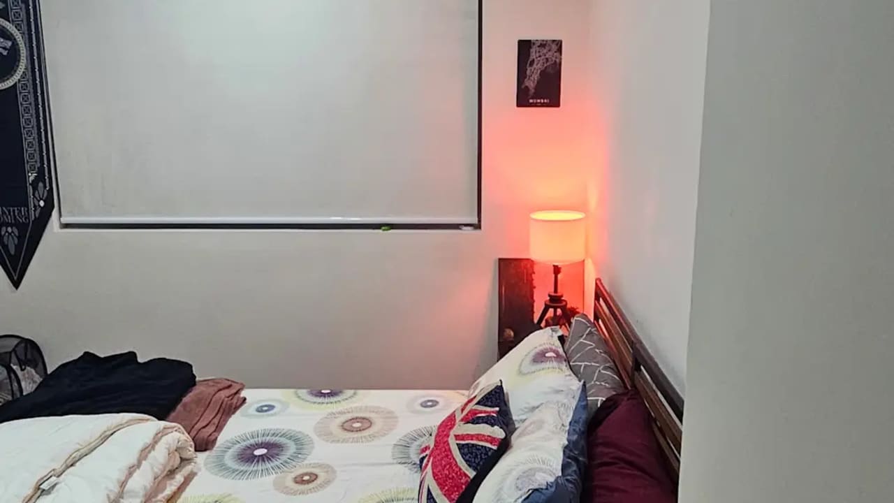 Furnished room with own bathroom