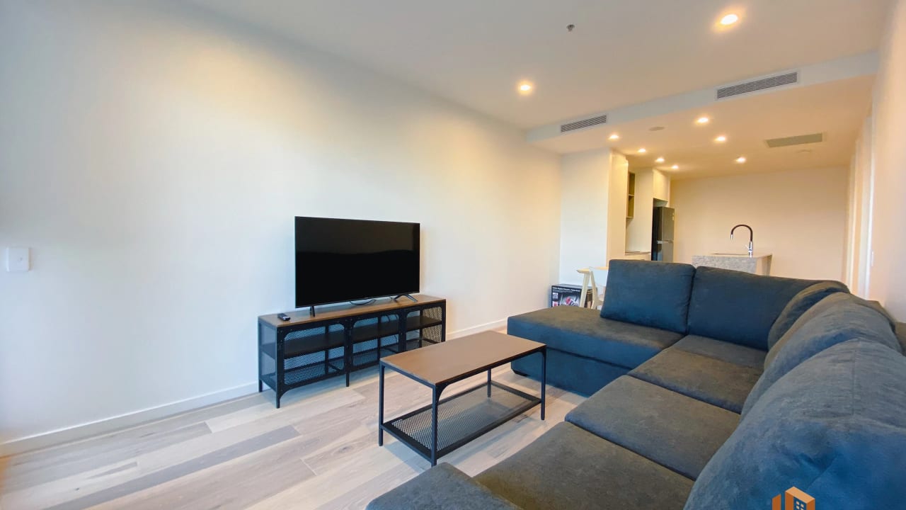 Furnished room with own bathroom