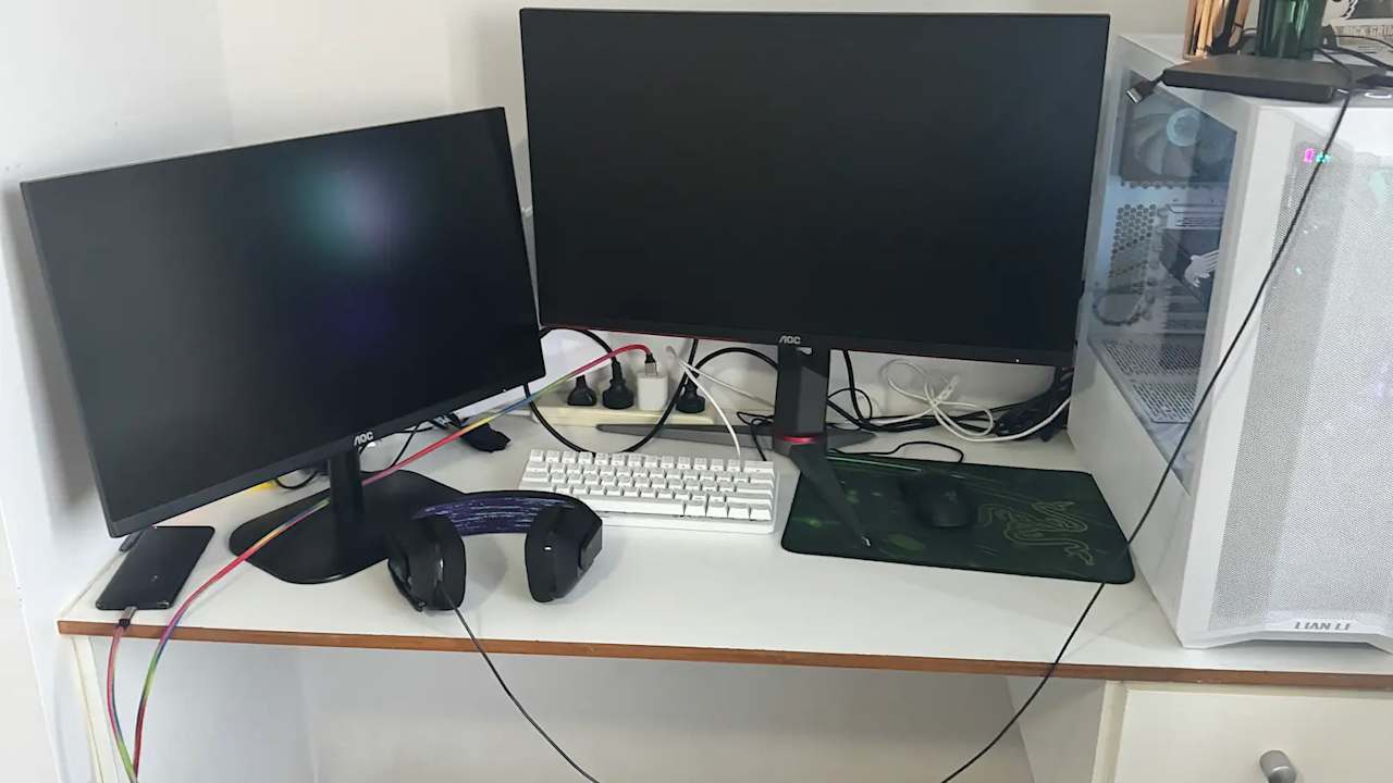 Unfurnished room in a share house
