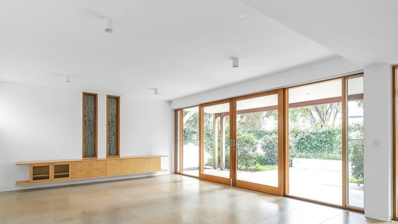 Unfurnished room in a share house