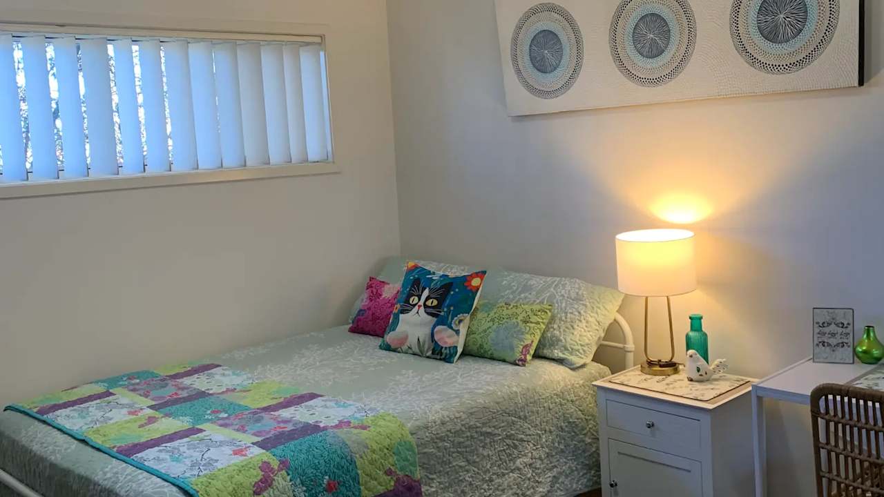Furnished room in a share house