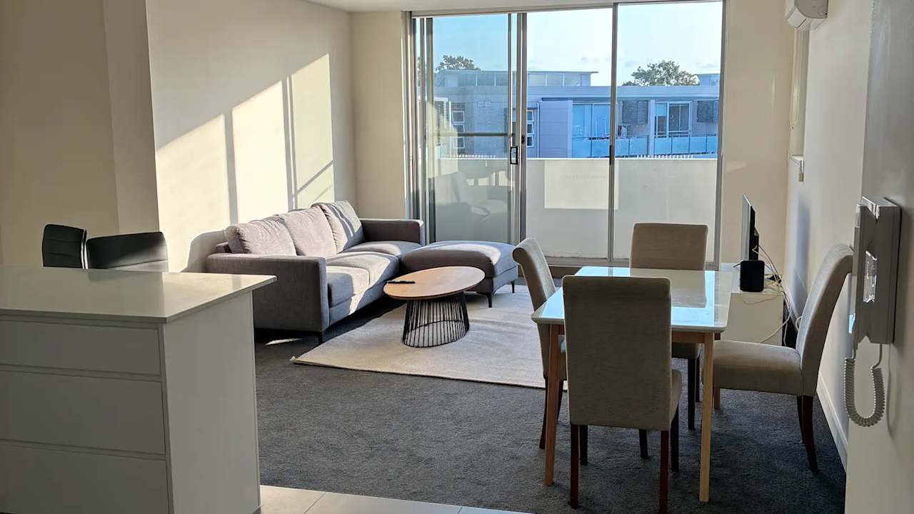 Whole property with 2 rooms for rent