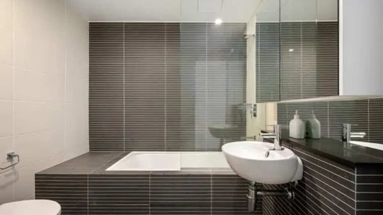 Room studio flat for rent