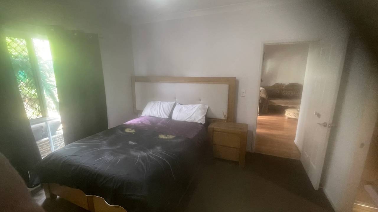 Room with ensuite in a share house