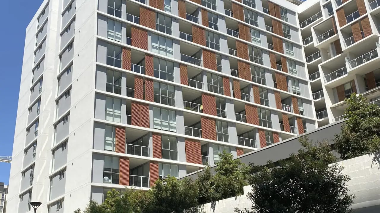Whole property with 4 rooms for rent