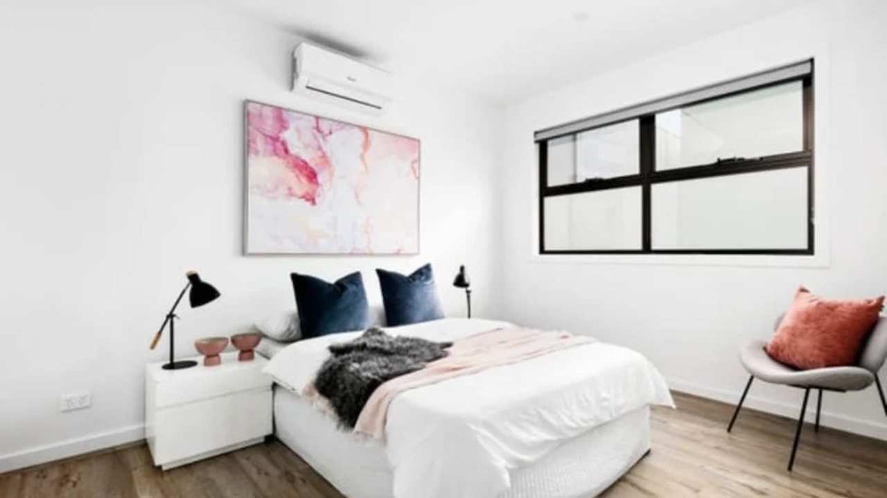 Unfurnished room with ensuite in a share house