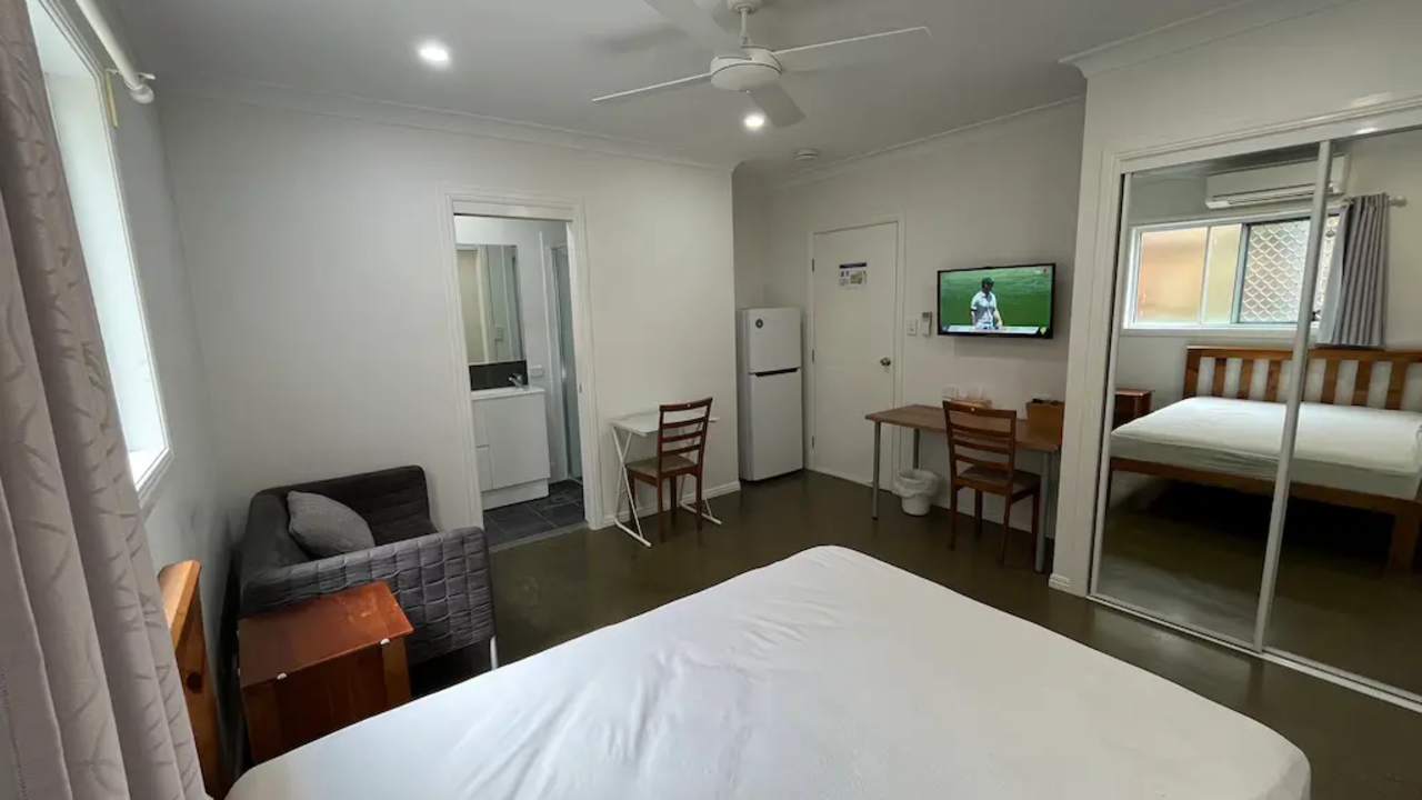 Furnished room with ensuite in a share house