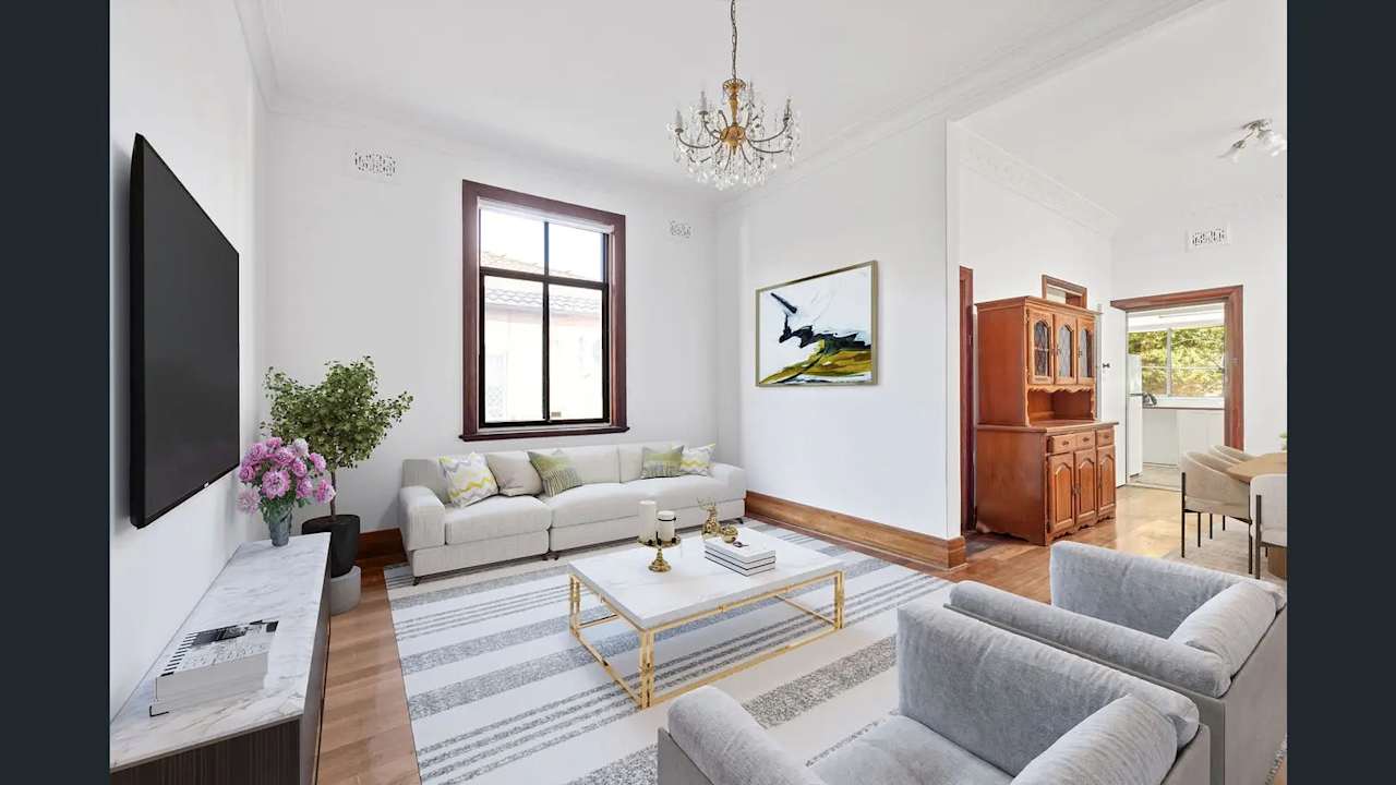 Furnished room in a share house