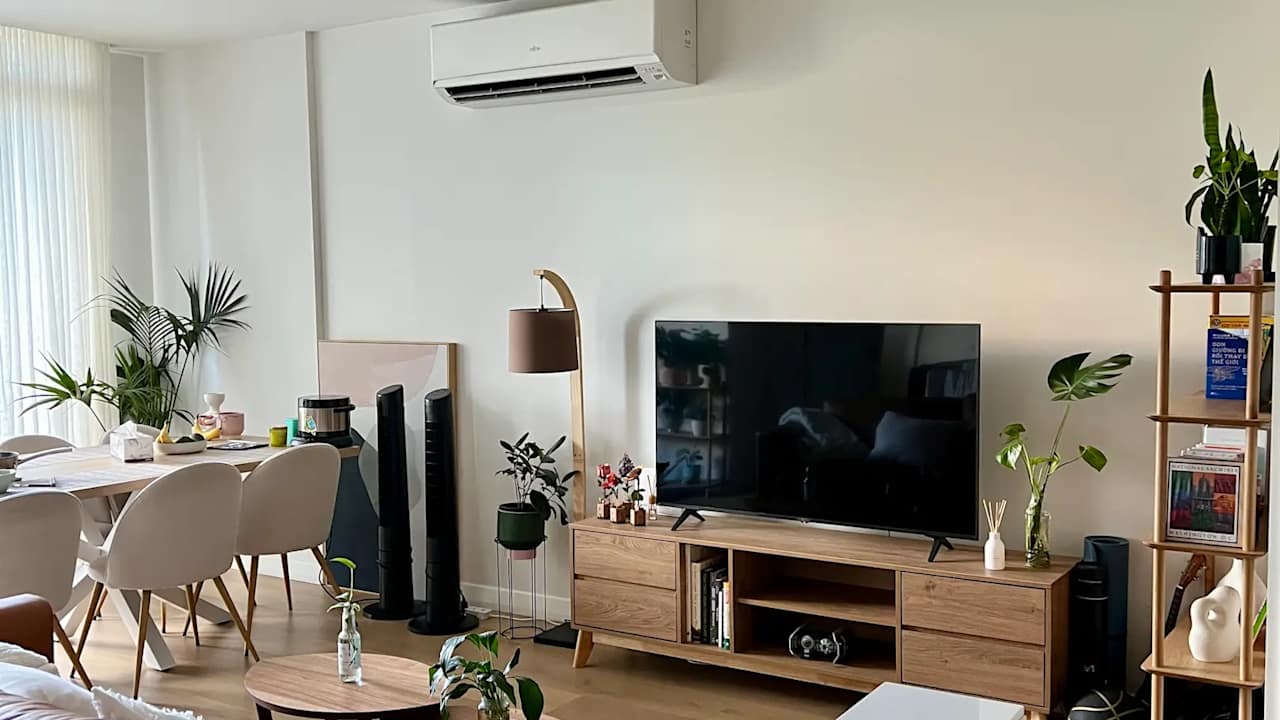 Furnished room with own bathroom