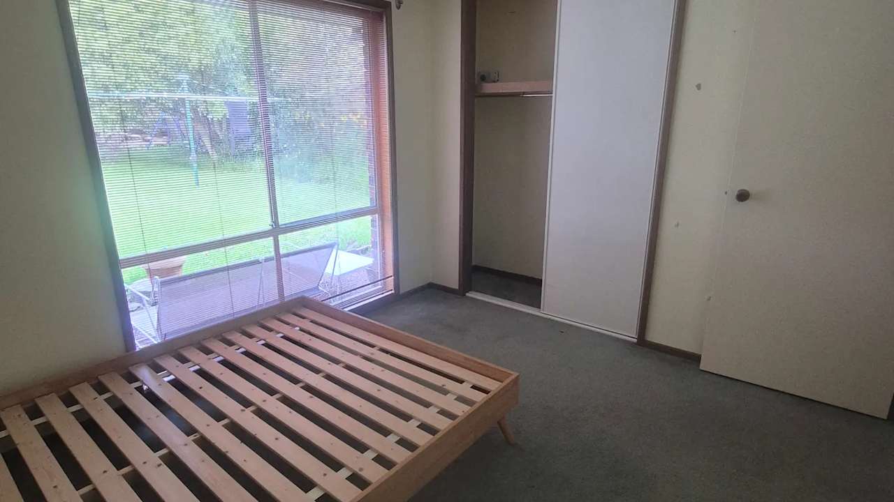 Unfurnished room with own bathroom