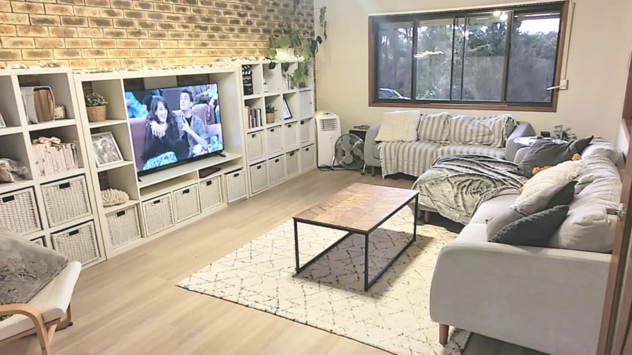 Furnished room with own bathroom