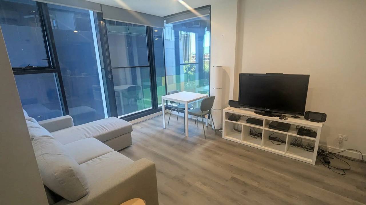 Furnished room with own bathroom