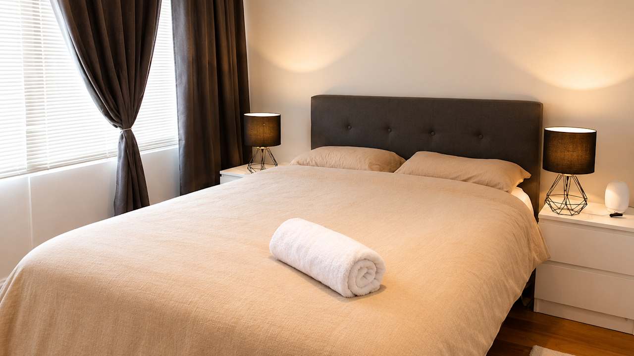 Furnished room in a flatshare