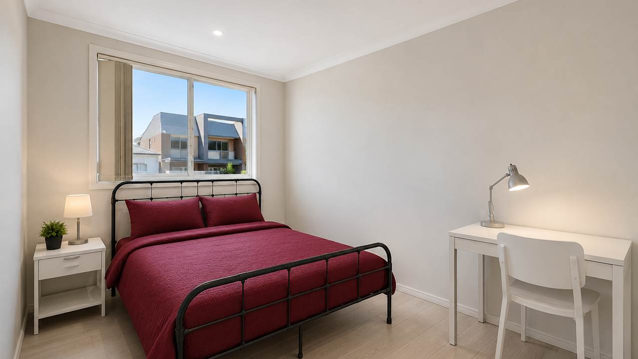 Furnished room in a share house