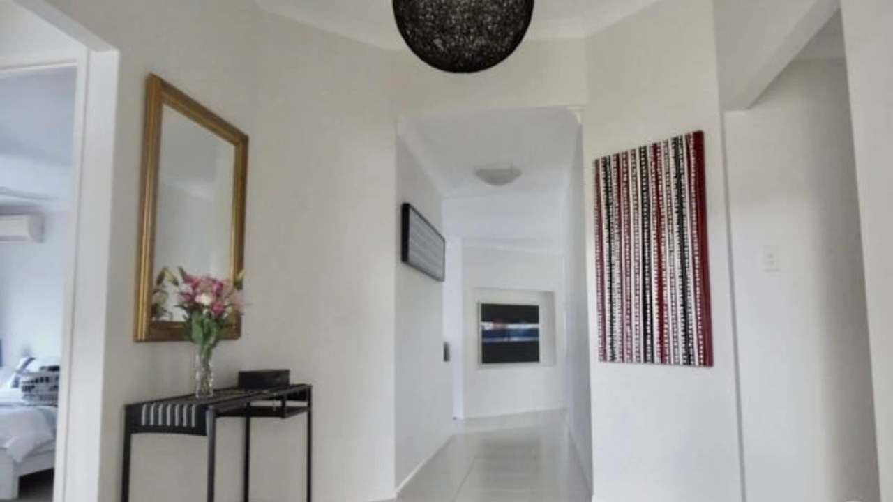 Room in a share house
