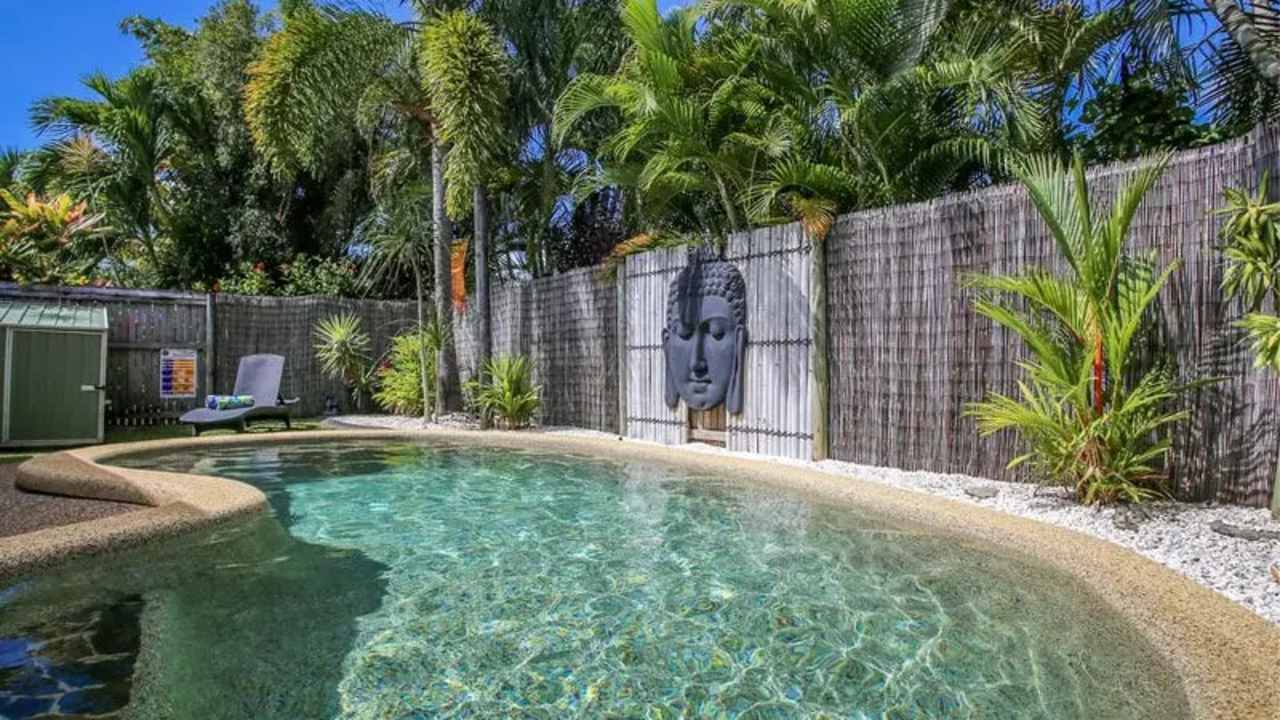 Whole property with 3 rooms for rent