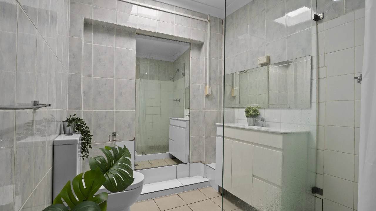 Furnished room in a share house