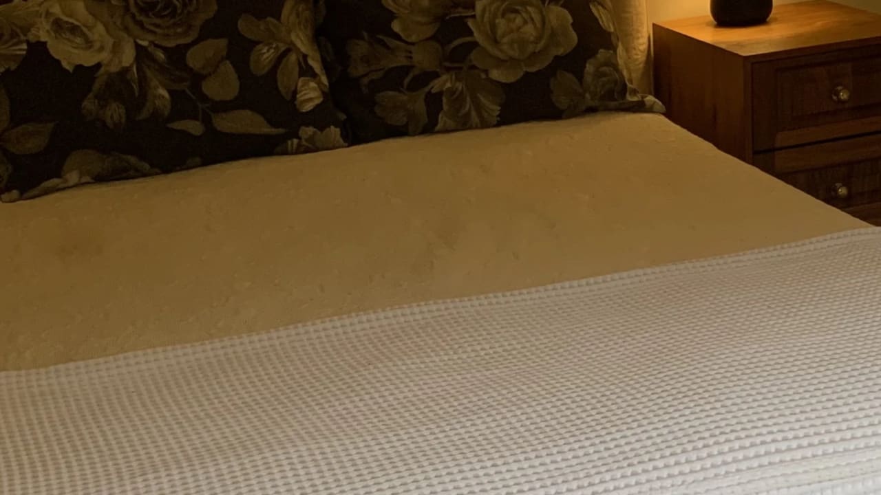 Room in a share house