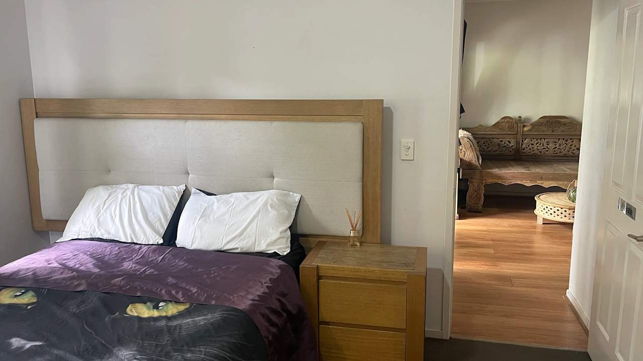 Room with ensuite in a share house