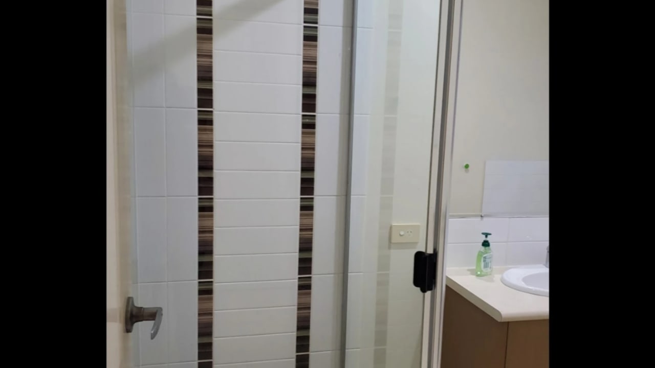 Furnished room with own bathroom