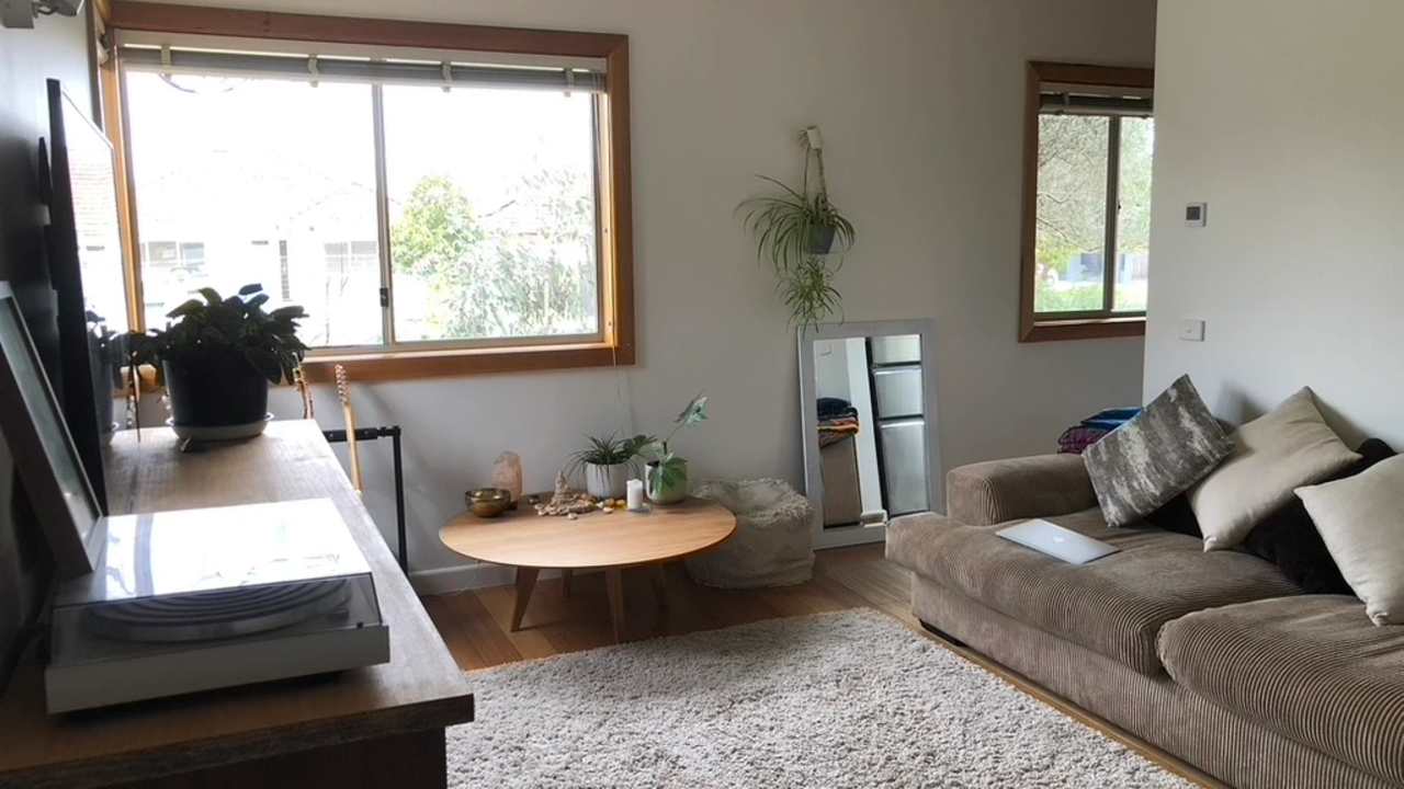 Unfurnished room granny flat for rent