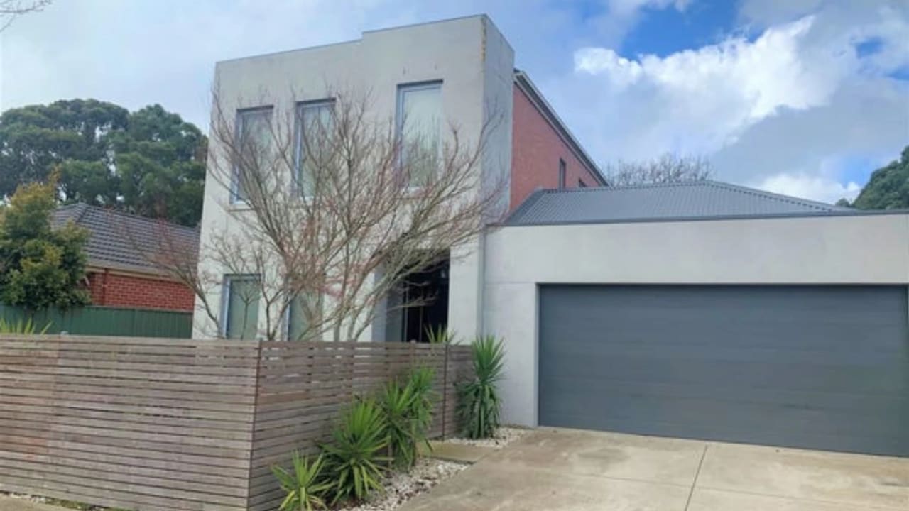 Room in a share house