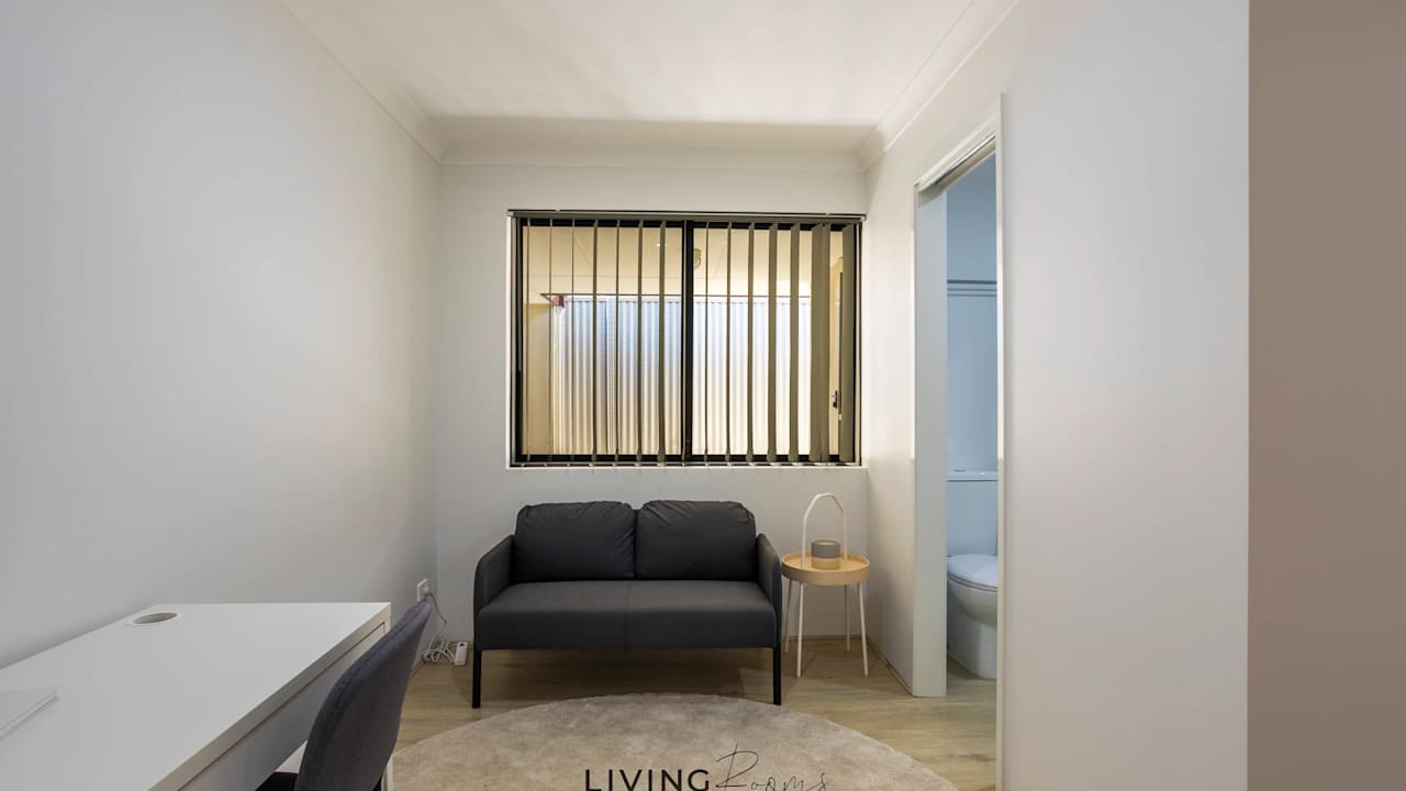 Furnished room with ensuite in a share house