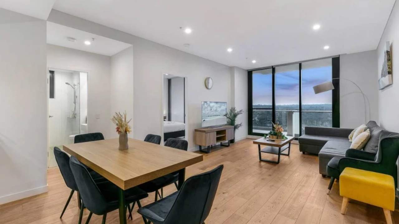 Whole property with 2 rooms for rent